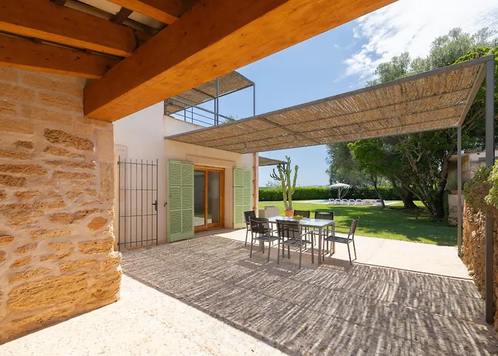 Cadernera By Rentallorca *