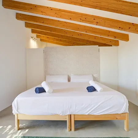 Cadernera By Rentallorca Casa rural *