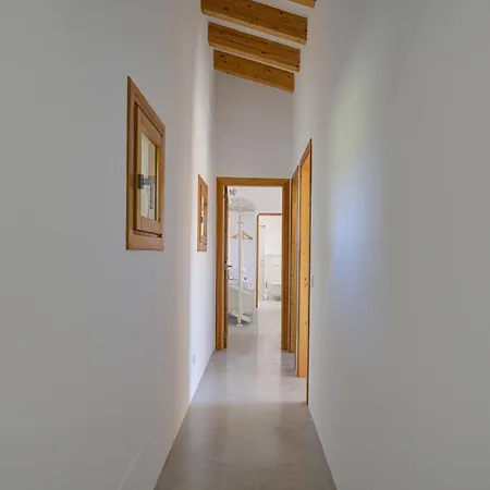 Cadernera By Rentallorca